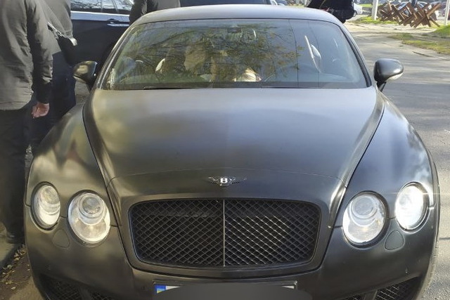       Bentley   VIN-   